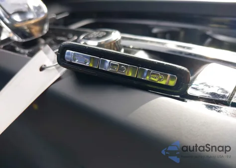 2023 Volvo Xc60 B6 Ultimate Dark Theme from USA, damaged, VIN YV4062RX4P1341137